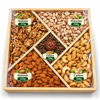 Best dry fruits Gift Complete Wood Basket 5 Portion