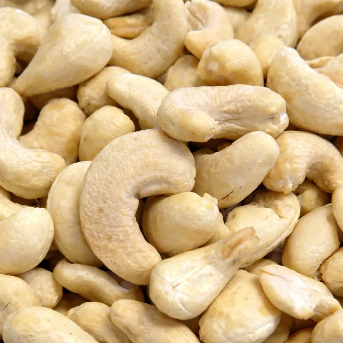 Cashews — Kaju