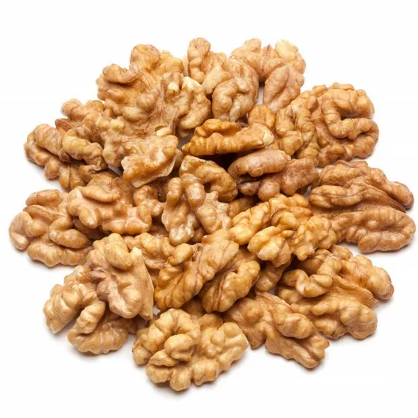 Walnut kernels — Akhrot giri